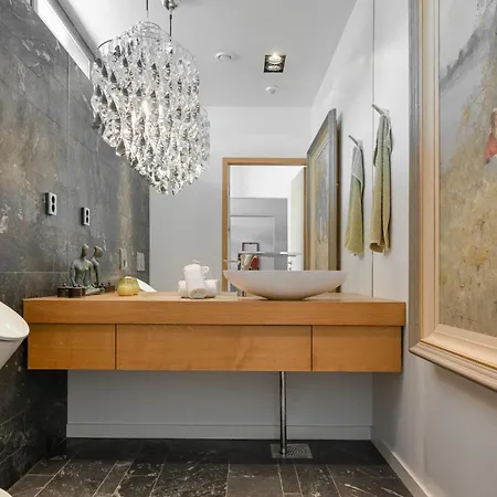 Villa Luxurious Artistic